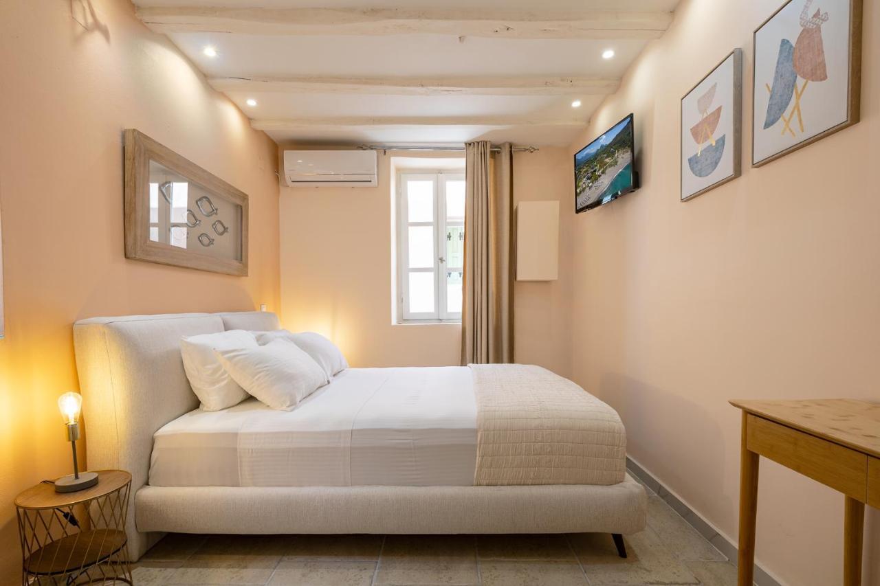 Ydragogeio Rooms Old Town Chania  ภายนอก รูปภาพ
