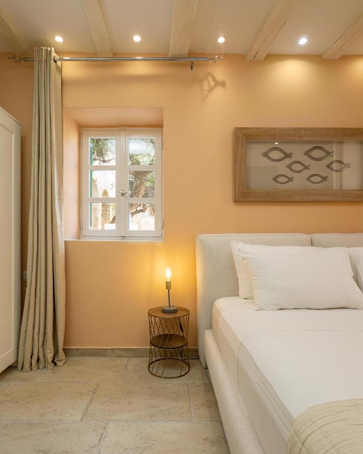 Ydragogeio Rooms Old Town Chania  ภายนอก รูปภาพ