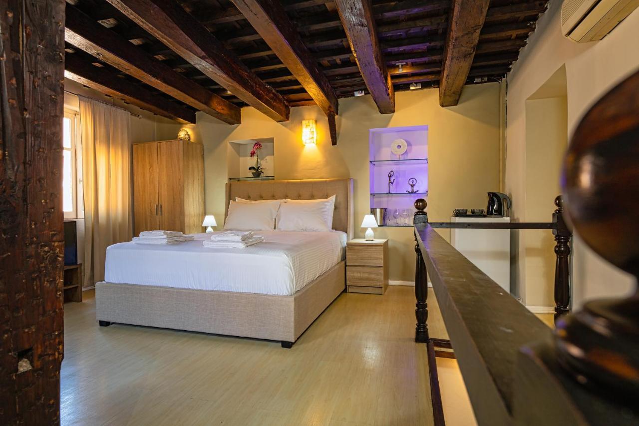 Ydragogeio Rooms Old Town Chania  ภายนอก รูปภาพ