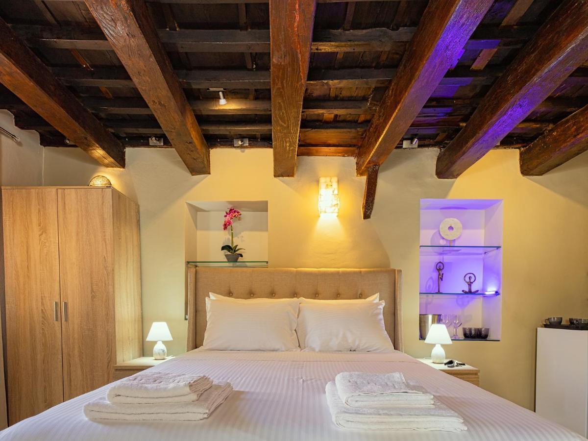 Ydragogeio Rooms Old Town Chania  ภายนอก รูปภาพ