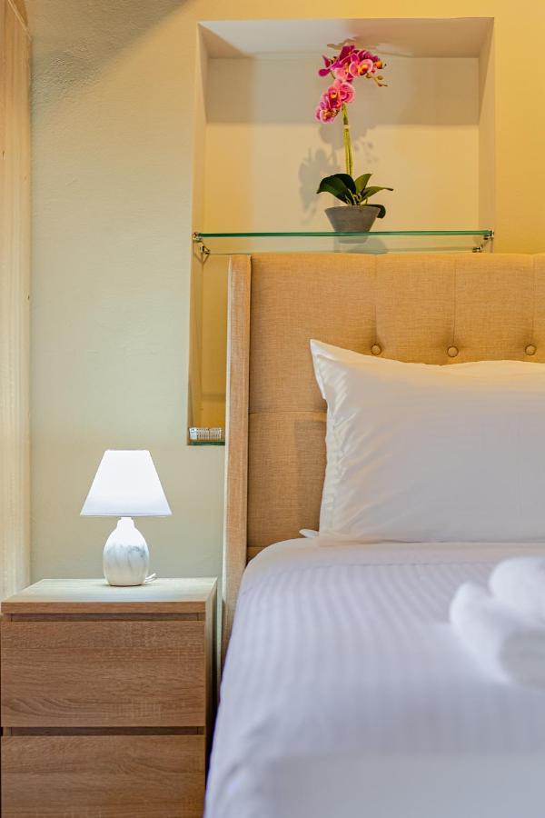 Ydragogeio Rooms Old Town Chania  ภายนอก รูปภาพ