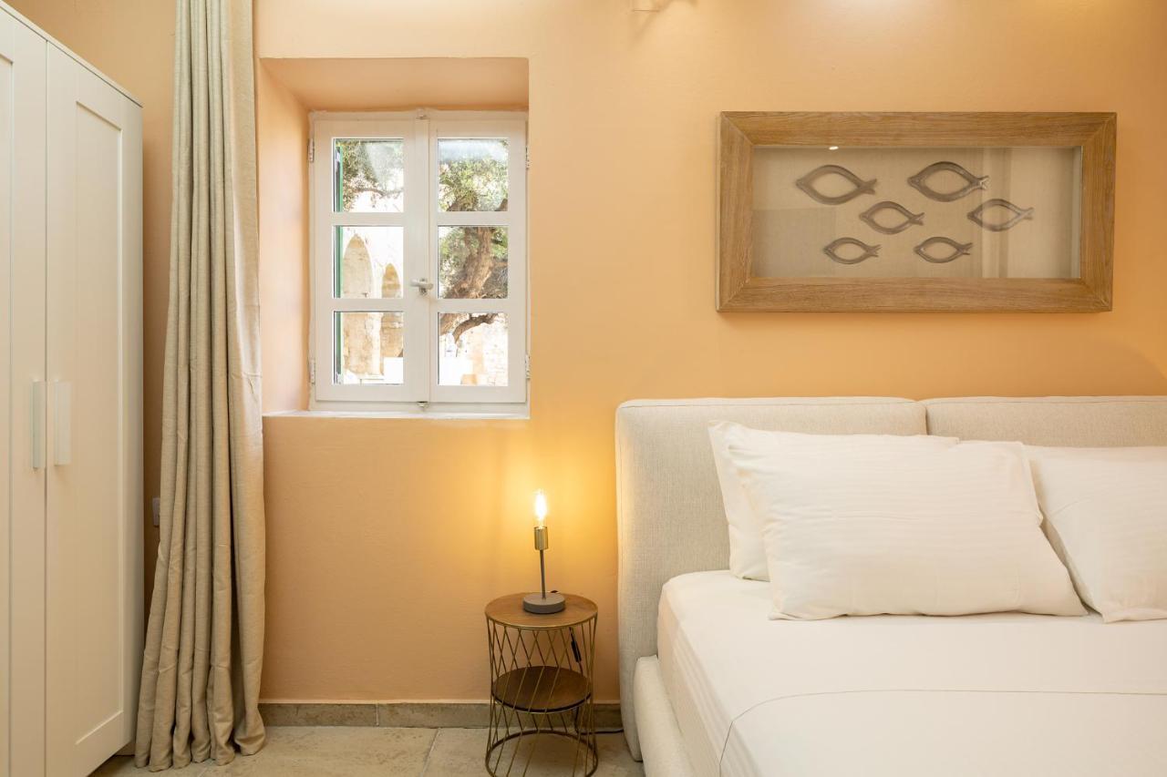 Ydragogeio Rooms Old Town Chania  ภายนอก รูปภาพ