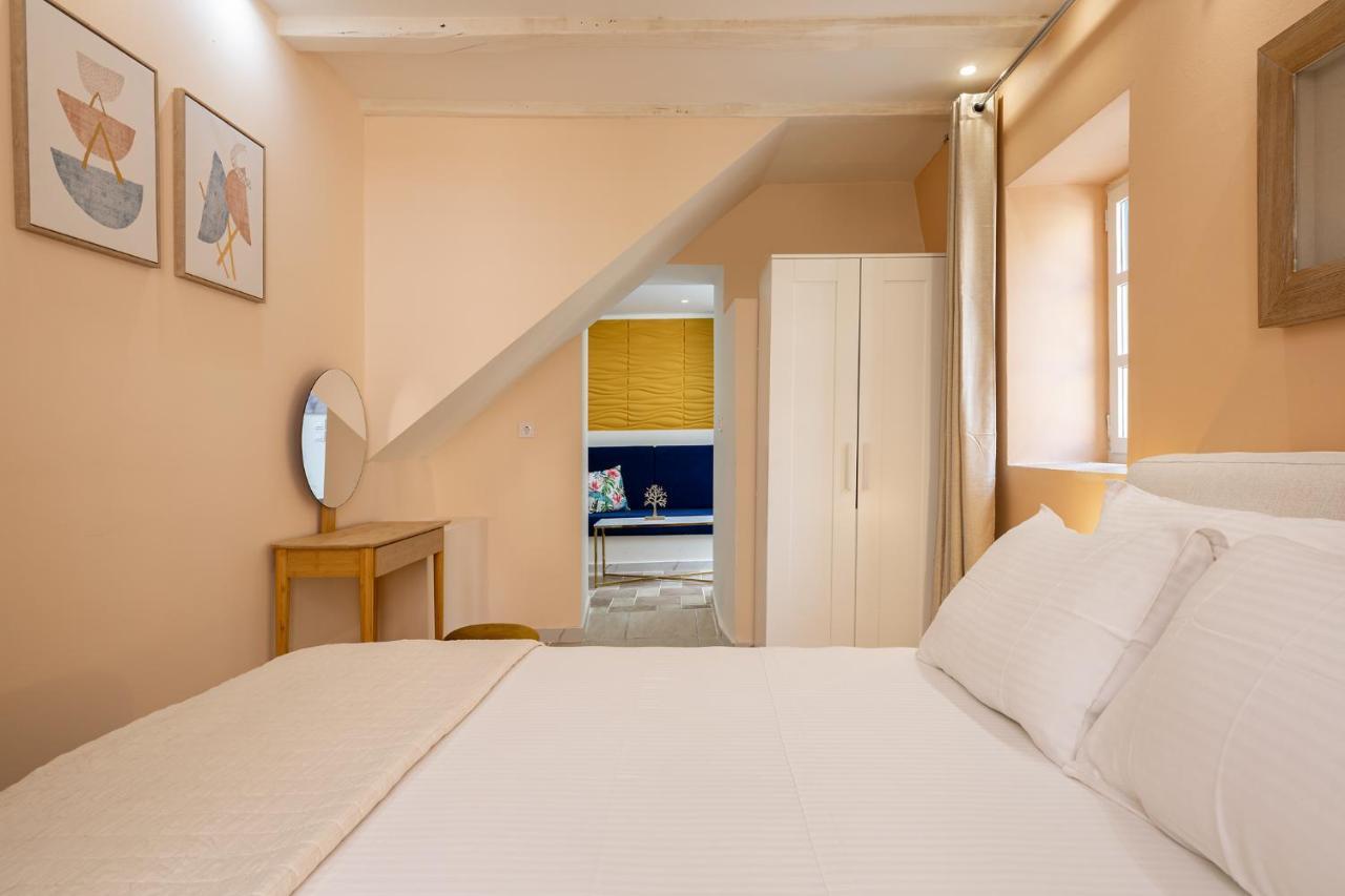 Ydragogeio Rooms Old Town Chania  ภายนอก รูปภาพ